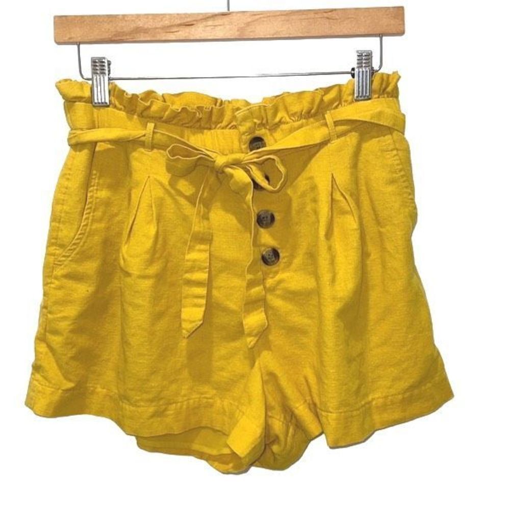 American Eagle Womens High Waisted Linen Blend Paperbag Shorts Yellow Medium